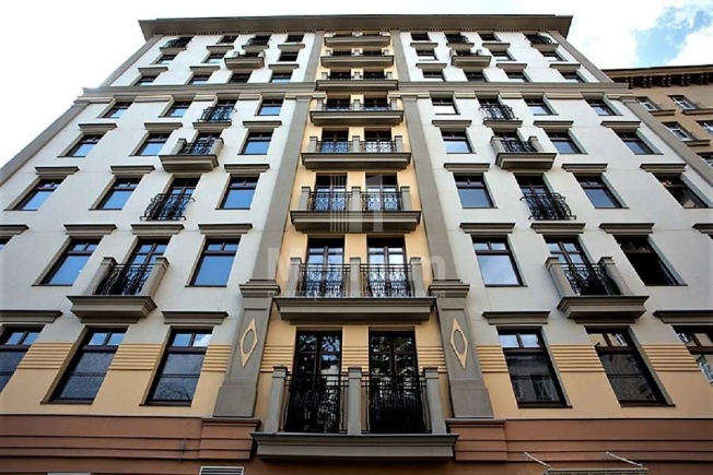 Купить квартиру в Москве. Вариант № 8971761, 1, площадь -  квм, цена 66000000 рублей