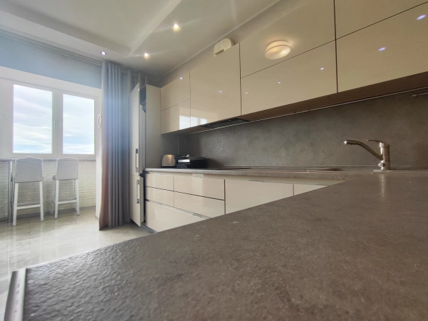 Купить квартиру на улице Николая Чумичова в Белгороде. Вариант № 7180580, 13, площадь -  квм, цена 10000000 рублей