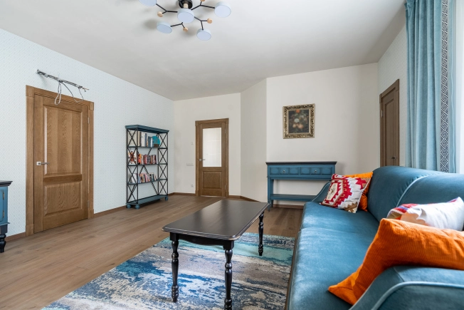 Купить дом на улице Колтушское шоссе в Всеволожске. Вариант № 297517, 38, площадь -  квм, цена 178000000 рублей