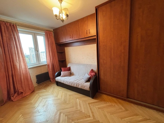 Купить квартиру в Москве. Вариант № 8944351, 13, площадь - квм, цена 18500000 рублей