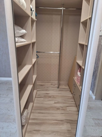 Купить двухкомнатную квартиру на улице Виктора Гакуна в Калининграде. Вариант № 1263968, 5, площадь -  квм, цена 11500000 рублей