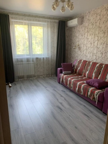 Купить однокомнатную квартиру на улице Шелепихинская набережная в Москве. Вариант № 10026824, 10, площадь -  квм, цена 7900000 рублей