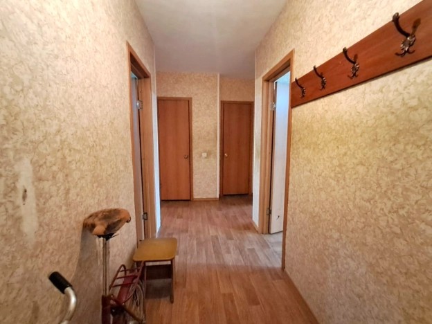 Купить трехкомнатную квартиру в Рязанской области. Вариант № 8108675, 3, площадь -  квм, цена 3100000 рублей