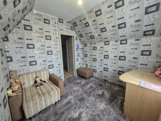 Купить дом в Кемерове. Вариант № 8042384, 6, площадь -  квм, цена 4700000 рублей