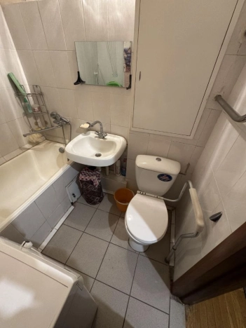 Купить квартиру в Москве. Вариант № 8431412, 12, площадь -  квм, цена 21000000 рублей