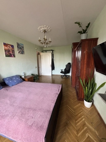 Купить квартиру в Москве. Вариант № 8737382, 7, площадь -  квм, цена 13300000 рублей