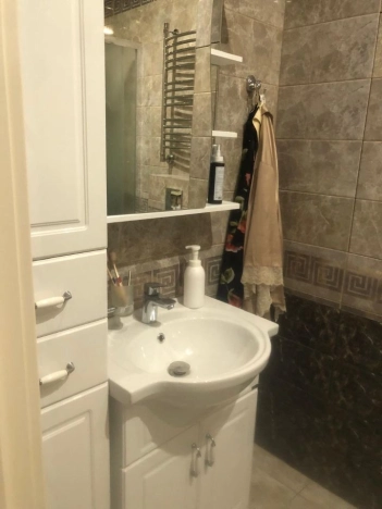 Купить квартиру в Москве. Вариант № 8941742, 7, площадь - квм, цена 15000000 рублей