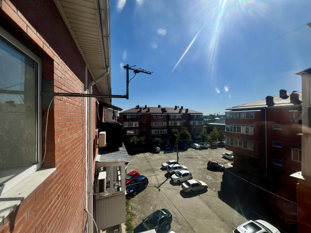 Купить однокомнатную квартиру на улице Героев-Разведчиков в Краснодаре. Вариант № 4031057, 4, площадь -  квм, цена 3180000 рублей