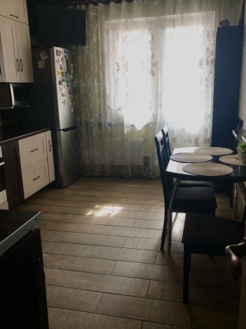 Купить однокомнатную квартиру на улице Шишкова в Воронеже. Вариант № 40040, 8, площадь -  квм, цена 6000000 рублей