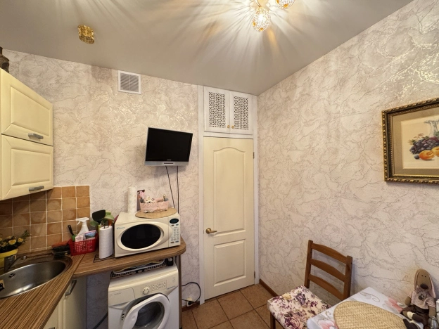 Купить квартиру в Москве. Вариант № 8056668, 12, площадь - квм, цена 16300000 рублей