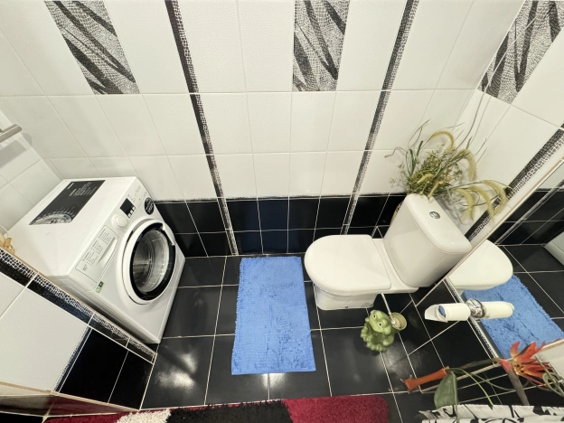 . Вариант № 3046186, 18, площадь - 42.7 квм, цена 6999900 рублей