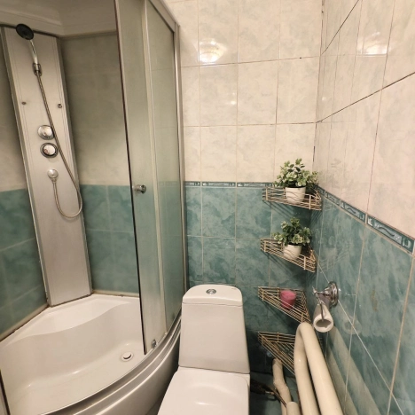 Купить дом в районе Калининский в Новосибирске. Вариант № 9083194, 13, площадь -  квм, цена 6000000 рублей