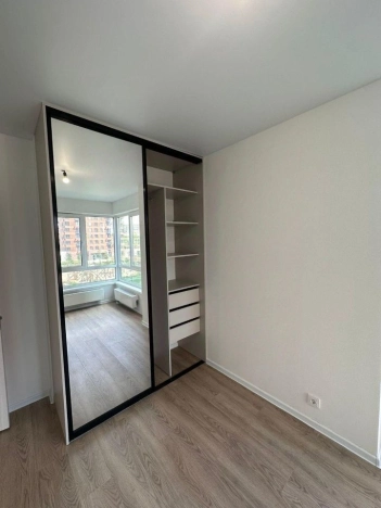 Купить квартиру в Москве. Вариант № 8999756, 11, площадь - квм, цена 25300000 рублей