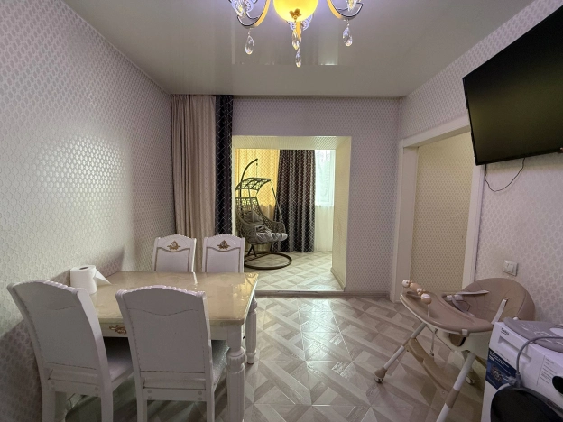 Купить квартиру в районе Ингодинский в Чите. Вариант № 3041532, 1, площадь -  квм, цена 8400000 рублей