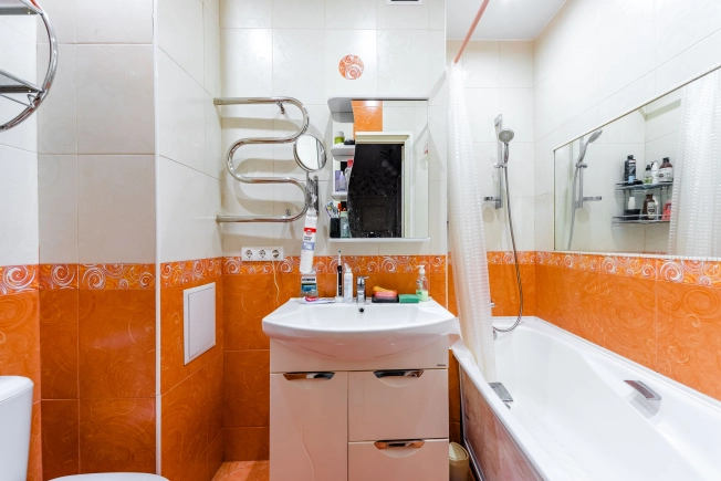 Купить двухкомнатную квартиру в Ленинградской области. Вариант № 5088, 16, площадь -  квм, цена 11444000 рублей