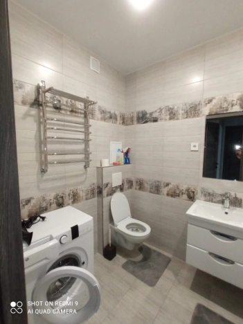 Снять однокомнатную квартиру на улице Гвардейская в Владимире. Вариант № 8048021, 6, площадь -  квм, цена 38000 рублей