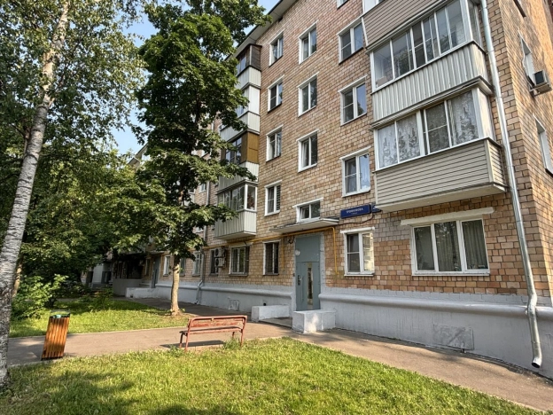 Купить квартиру в Москве. Вариант № 7855625, 15, площадь - квм, цена 16500000 рублей
