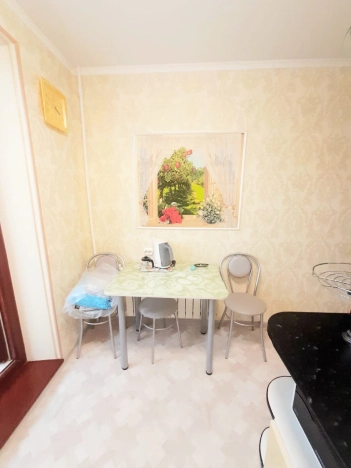 Купить однокомнатную квартиру в Тюменской области. Вариант № 56197, 17, площадь -  квм, цена 3600000 рублей