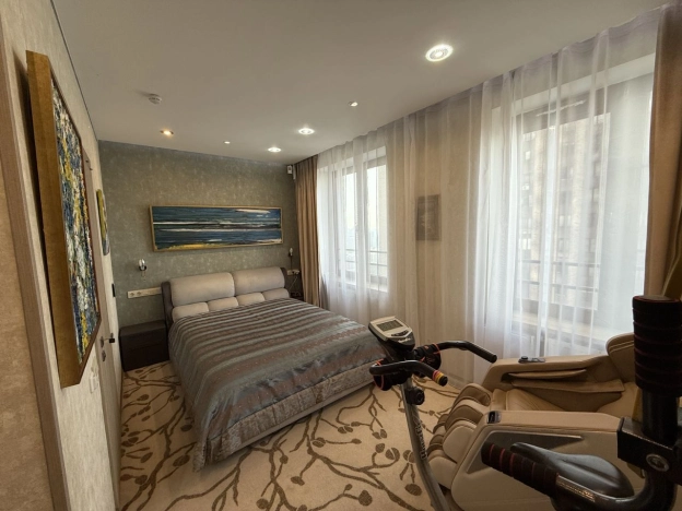 Купить квартиру в Москве. Вариант № 8691866, 26, площадь - квм, цена 33000000 рублей