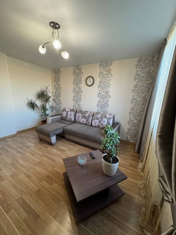 Купить двухкомнатную квартиру на улице Олега Кошевого в Калининграде. Вариант № 9116710, 8, площадь -  квм, цена 5250000 рублей