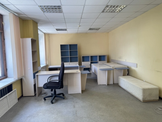 Снять коммерческую недвижимость в Владимире. Вариант № 1307888, 19, площадь -  квм, цена 100000 рублей