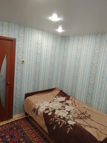 Купить четырехкомнатную квартиру в Республике Карелия. Вариант № 3715, 9, площадь -  квм, цена 3400000 рублей