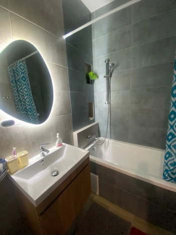 Снять квартиру в Краснодаре. Вариант № 8552620, 18, площадь -  квм, цена 23000 рублей