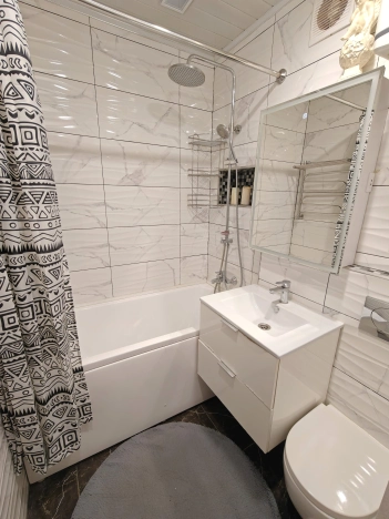 Купить квартиру в Омске. Вариант № 44635, 9, площадь -  квм, цена 4190000 рублей