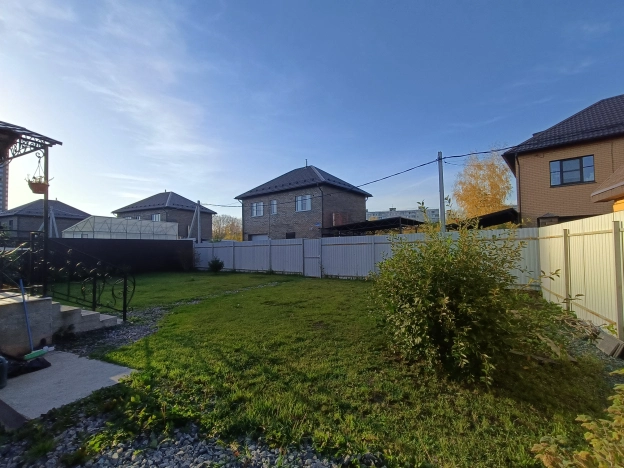 Купить дом в районе Заельцовский в Новосибирске. Вариант № 5921718, 1, площадь -  квм, цена 12999000 рублей