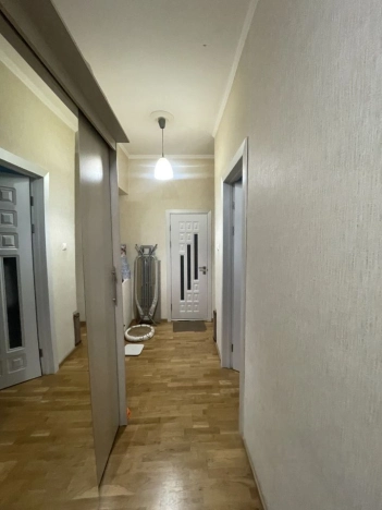 Купить двухкомнатную квартиру у метро Девяткино в Санкт-Петербурге. Вариант № 7611839, 2, площадь -  квм, цена 20000000 рублей