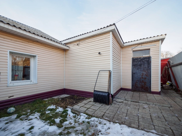 Купить дом в Тюменской области. Вариант № 9325294, 20, площадь -  квм, цена 5350000 рублей