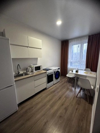 Купить квартиру в Москве. Вариант № 10032968, 3, площадь -  квм, цена 9600000 рублей