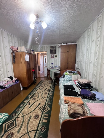 Купить трехкомнатную квартиру в Сыктывкаре. Вариант № 3156527, 12, площадь -  квм, цена 3900000 рублей