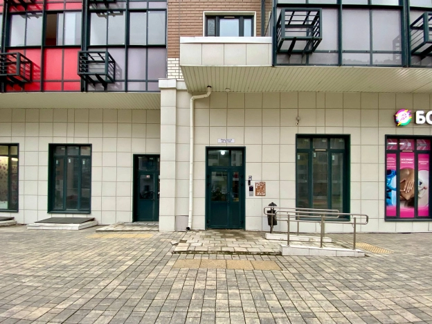 Купить квартиру в Москве. Вариант № 10439549, 22, площадь -  квм, цена 15490000 рублей