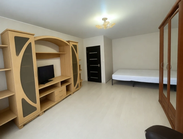 Купить однокомнатную квартиру в Краснодарском крае. Вариант № 8154754, 0, площадь -  квм, цена 5750000 рублей