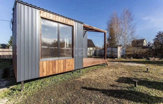 Купить дом на улице Совхозная в Тюменской области. Вариант № 8448606, 32, площадь -  квм, цена 2100000 рублей