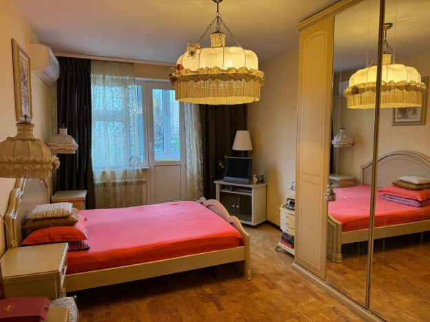 Купить квартиру в Москве. Вариант № 8547875, 11, площадь -  квм, цена 29300000 рублей