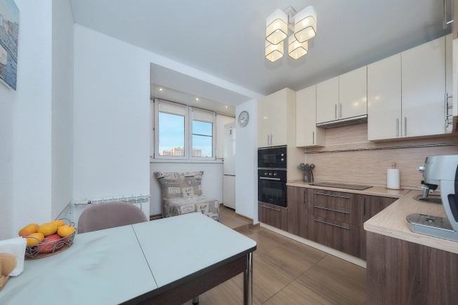 Купить однокомнатную квартиру в Рязанской области. Вариант № 9613008, 1, площадь -  квм, цена 4700000 рублей