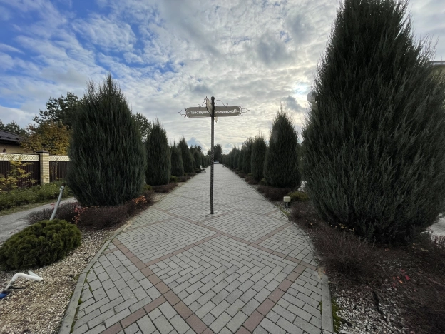 Купить дом в Воронеже. Вариант № 8669377, 3, площадь - квм, цена 23000000 рублей