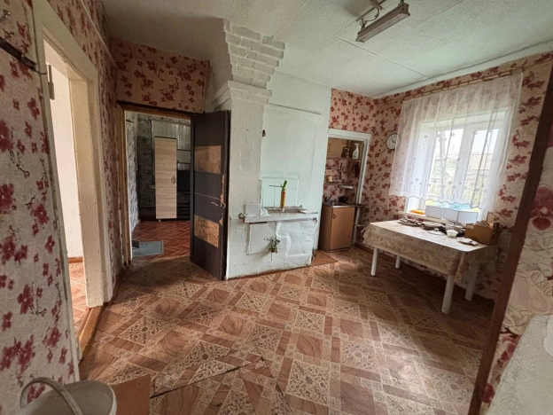 Купить дом в районе Железнодорожный в Улан-Удэ. Вариант № 3066392, 3, площадь -  квм, цена 4900000 рублей