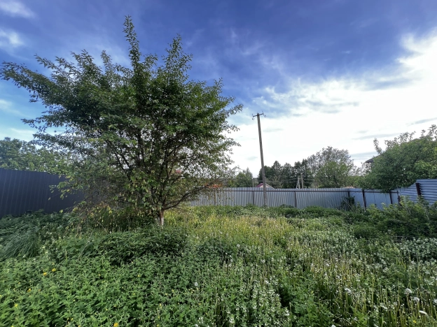 Купить земельный участок на улице Почтовая в Москве. Вариант № 46700, 10, площадь -  квм, цена 4600000 рублей