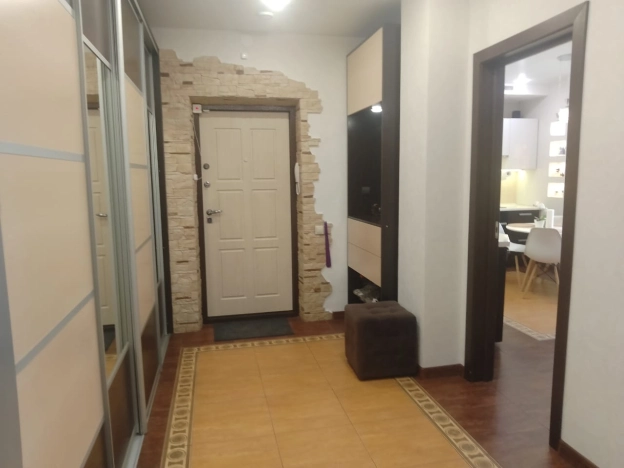 Купить двухкомнатную квартиру на вторичке на улице Костычева в Новосибирске. Вариант № 5249596, 16, площадь -  квм, цена 10000000 рублей