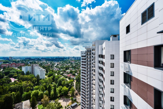 Купить трехкомнатную квартиру в Воронеже. Вариант № 1328592, 2, площадь -  квм, цена 8999000 рублей