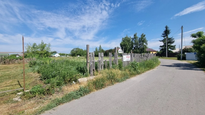 Купить земельный участок на улице Совхозная в Липецкой области. Вариант № 6026, 0, площадь -  квм, цена 850000 рублей