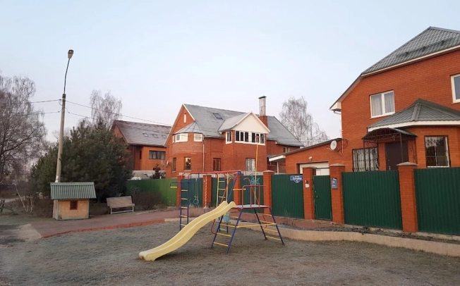 Купить дом в Тульской области. Вариант № 10002332, 13, площадь -  квм, цена 30000000 рублей