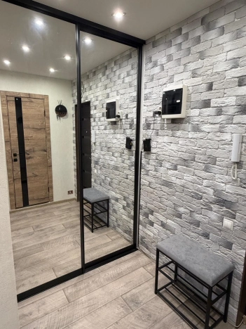 Купить квартиру в Москве. Вариант № 10003054, 13, площадь -  квм, цена 11800000 рублей