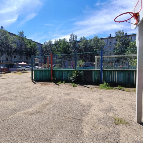 Купить квартиру на улице Малая в Чите. Вариант № 715459, 4, площадь -  квм, цена 4400000 рублей