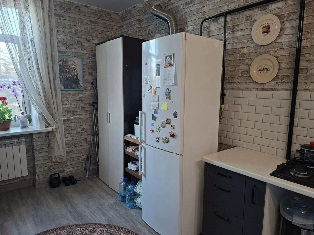 Купить трехкомнатную квартиру в Воскресенске. Вариант № 6261910, 17, площадь -  квм, цена 8800000 рублей