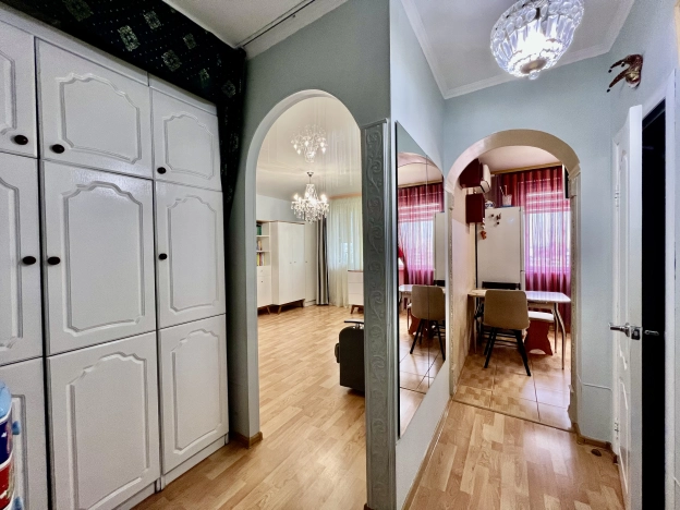 Купить однокомнатную квартиру у метро Бунинская аллея в Подольске. Вариант № 3436769, 6, площадь -  квм, цена 7800000 рублей