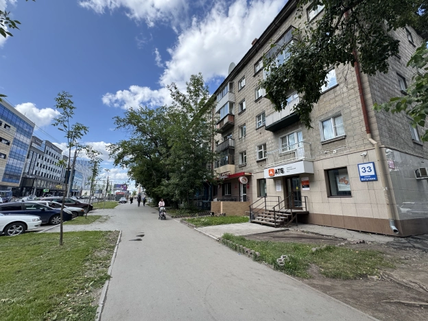 Купить торговые помещения в Новосибирске. Вариант № 2583057, 0, площадь -  квм, цена 29400000 рублей